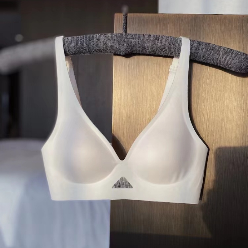 ملابس داخلية نسائية عالية الجو - مراجعة Wirefree Bra Comfort وسعره