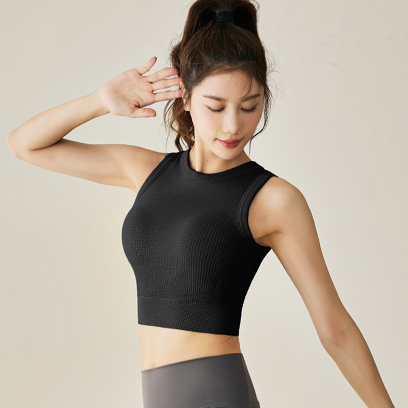 قميص يوجا بدون أكمام للسيدات ب - مراجعة T Shirt Bra Seamless وسعره
