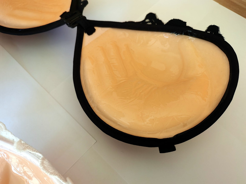 حمالات صدر نسائية لاصقة بدون ح - مراجعة Backless Bra Sticky وسعره