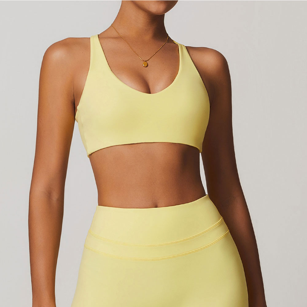 حمالة صدر رياضية للنساء ، حمال - مراجعة Sports Bra Racerback وسعره