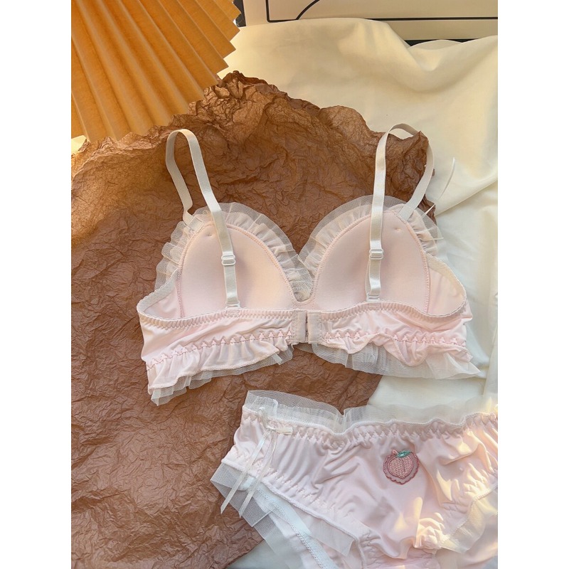 طقم حمالة صدر مثلثة الشكل بدون - مراجعة Sleep Bra Bralette وسعره